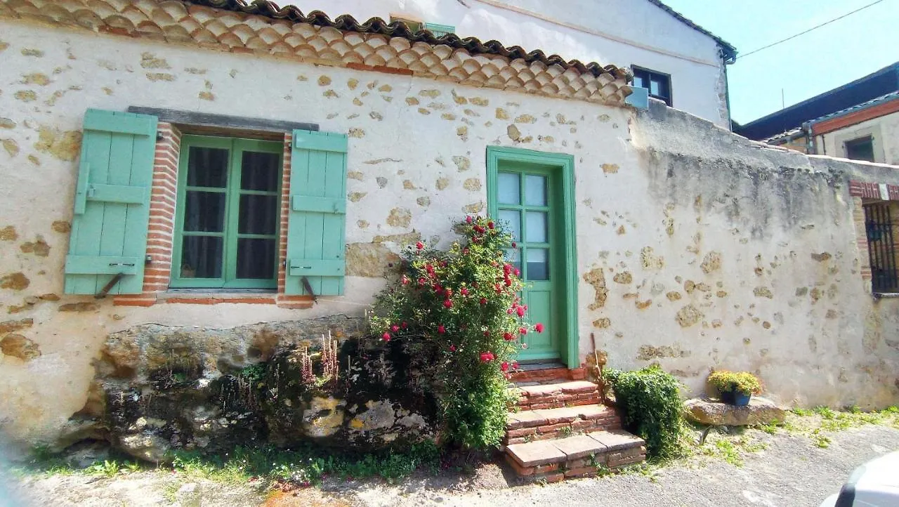 St Ybars Chez Annick Et Alain Apartment Saint-Ybars Homestay
